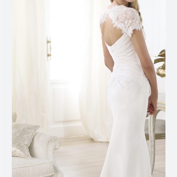 Never worn, 2014 Lamas Pronovias wedding dress in Off White, sz 38 - Picture 7 of 8